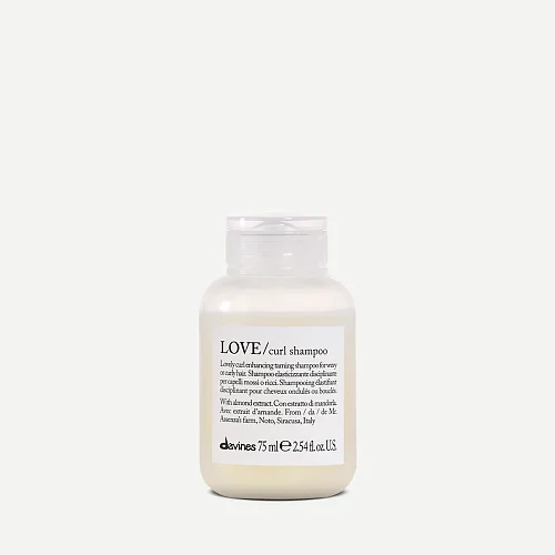 Шампунь для усиления завитка - Davines Essential Haircare Love Curl Shampoo
